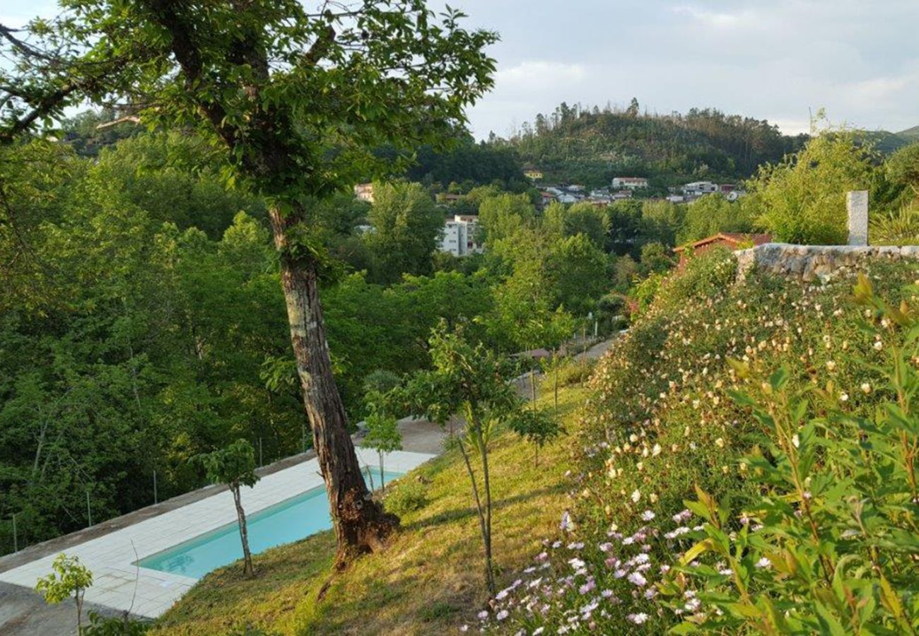 Gîte Rural à Amares - Casa do Telhado