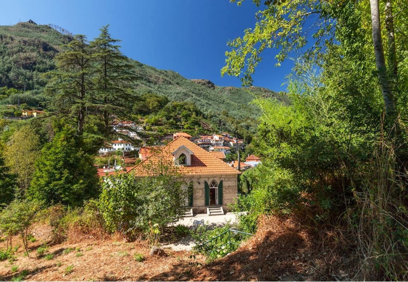 Studio à Gerês - Apartamento T0 - Casa da Encosta