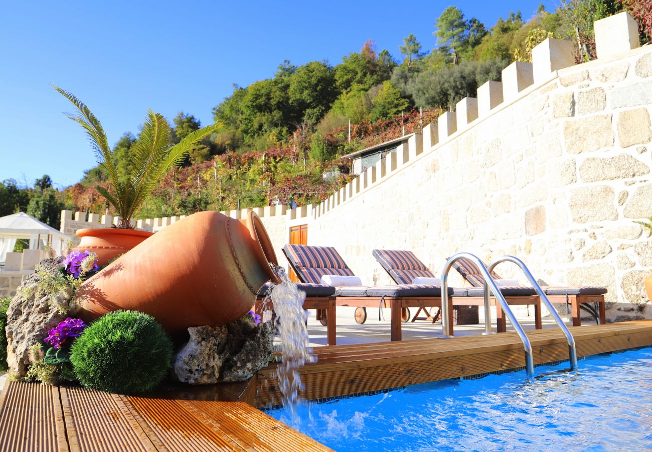 Maison à Terras de Bouro - Village Walls