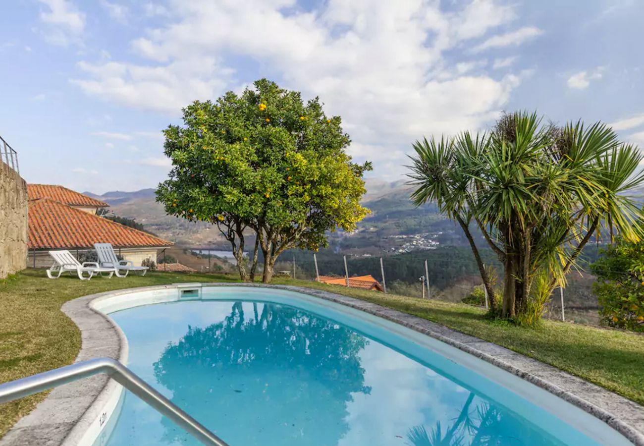 Bungalow à Arcos de Valdevez - Casa da Piscina - Casas de Além Ecoturismo