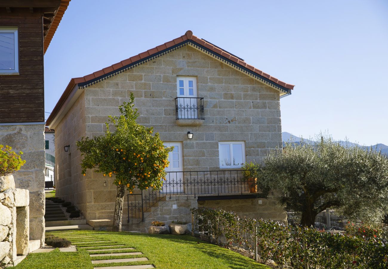 Gîte Rural à Arcos de Valdevez - Casa MÃE - Casas de Selim